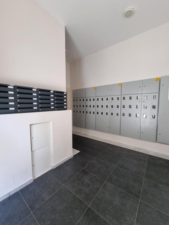 Fantastic New Centre Apartment Подгорица Экстерьер фото