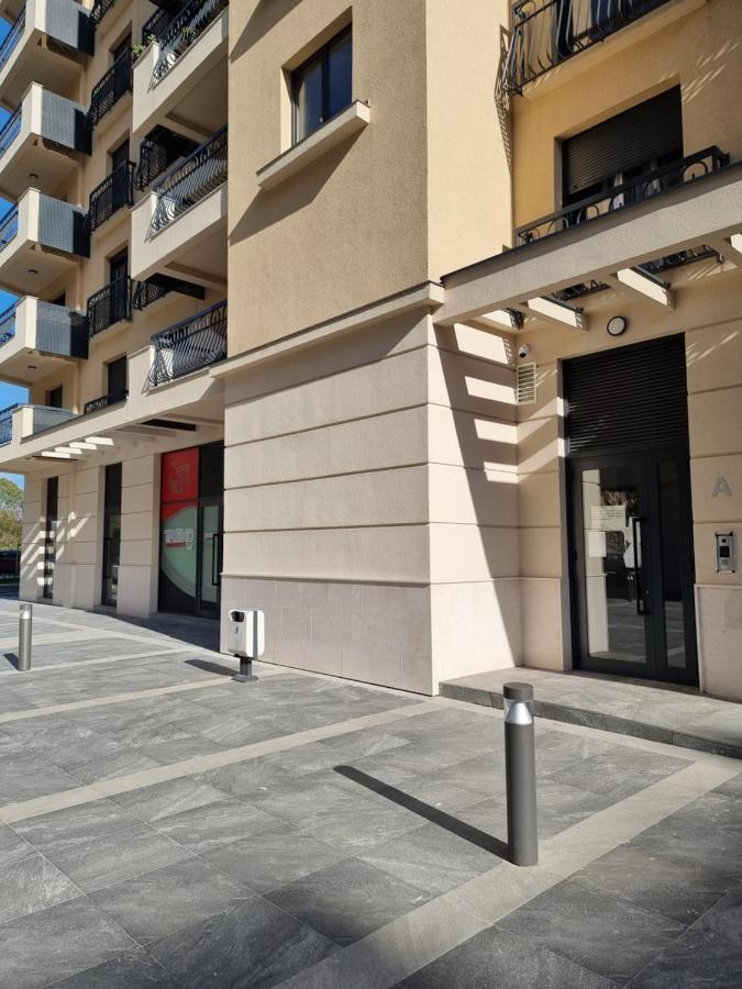 Fantastic New Centre Apartment Подгорица Экстерьер фото